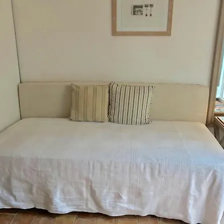 Suitelowcost Les Lauriers - Place Des Lices Daire